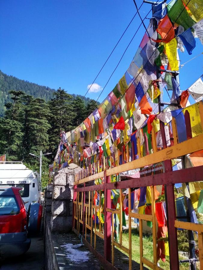 Hotel Snow Mountain Mall Road Manali  Bagian luar foto