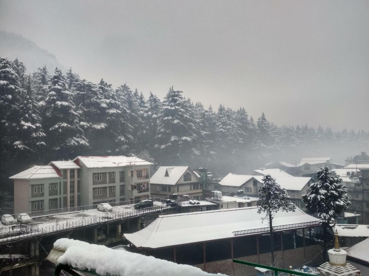 Hotel Snow Mountain Mall Road Manali  Bagian luar foto