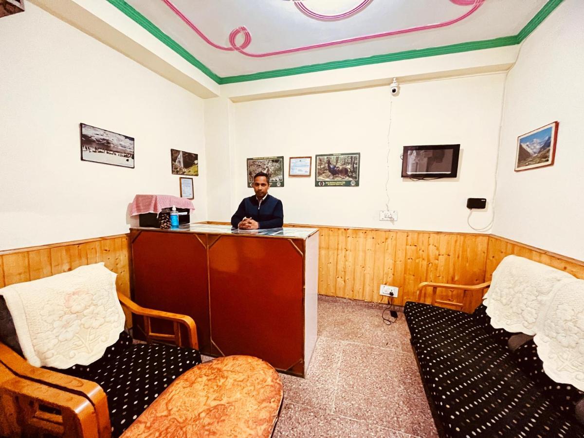 Hotel Snow Mountain Mall Road Manali  Bagian luar foto