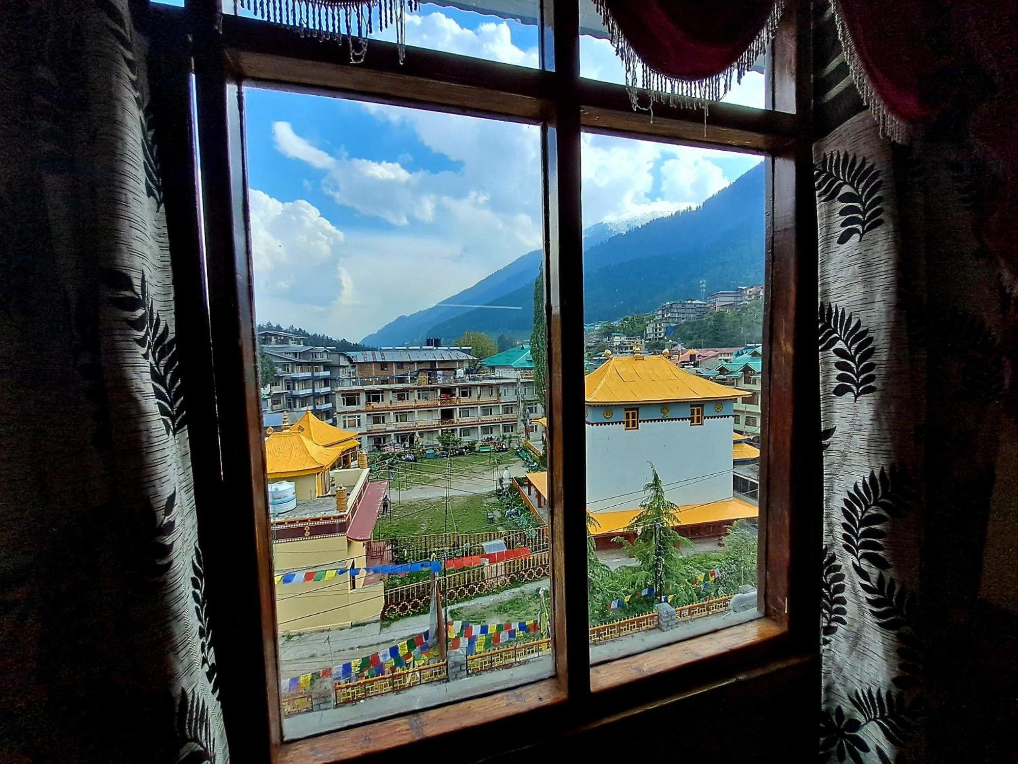 Hotel Snow Mountain Mall Road Manali  Bagian luar foto
